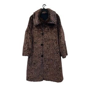 Purple vintage style faux fur coat